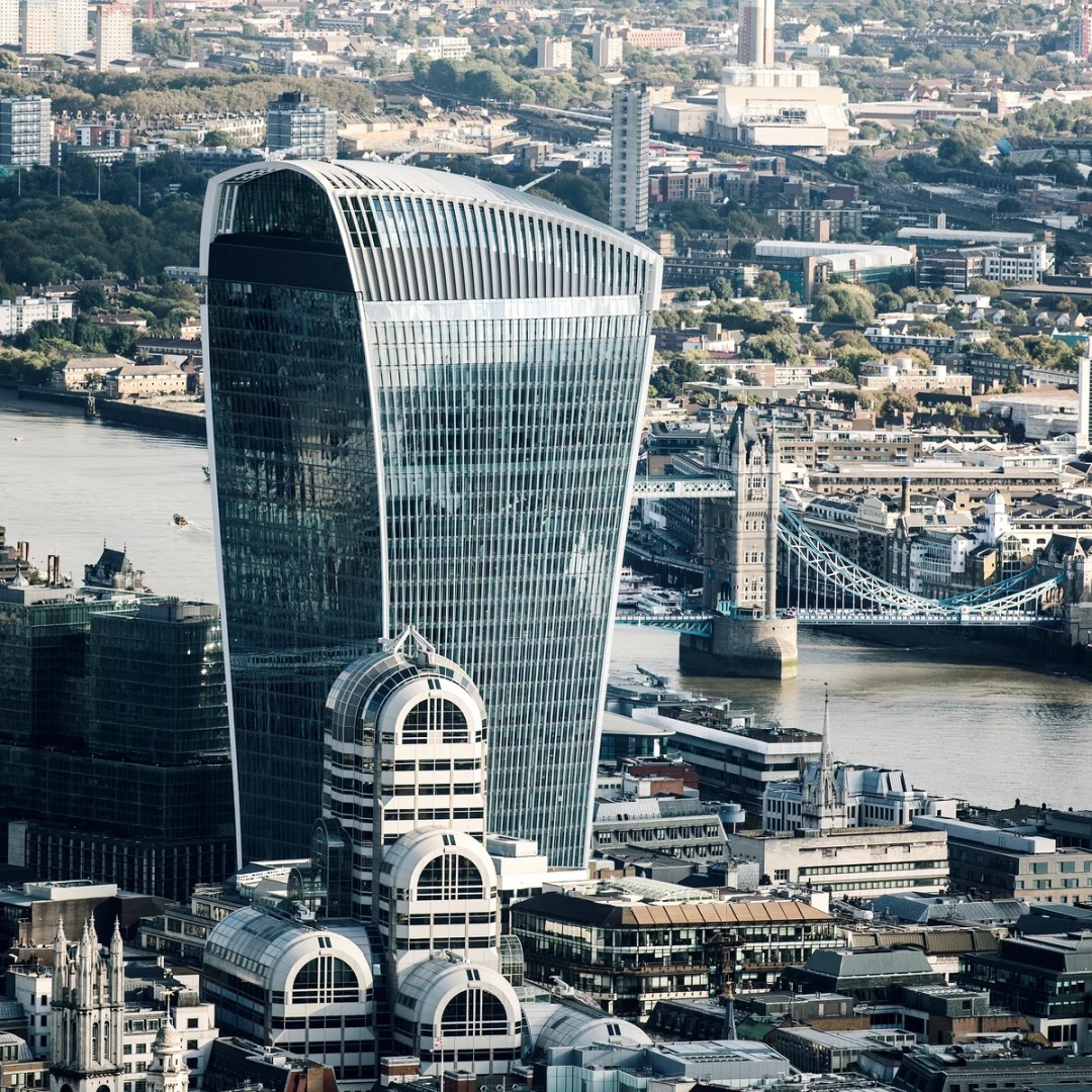 Небоскреб Walkie Talkie