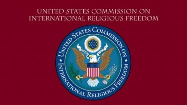 USCIRF, Azerbaycan'ı barbarlık ve Ermeni mezarlarını yıkmakla suçladı