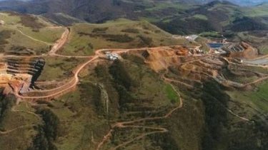 Azərbaycan ərazilərinin işğalı dövründə  faydalı qazıntıların istismarı  beynəlxalq normalara  ziddir