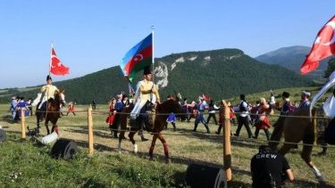 Гюльтекин Гаджибейли: Нагорный Карабах полностью под контролем армян