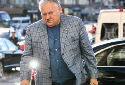 KQB agenti və dələduz Konstantin Zatulin