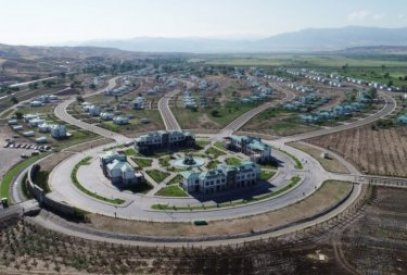 Different look at World Bank's critical study on "smart village" 1 year later
