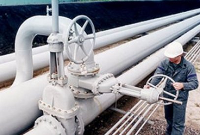 Казахстан отказывается от транспортировки своей нефти через Азербайджан?