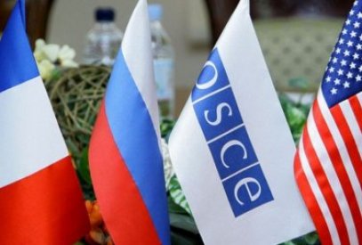 Российский политолог: Азербайджан пошел на уступку и согласился на Минскую группу